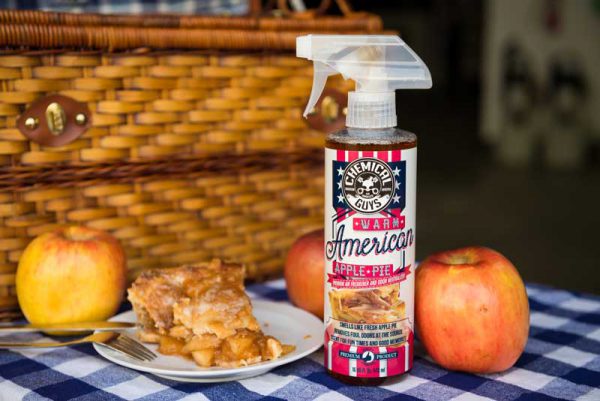 CHEMICAL GUYS Warm American Apple Pie SCENT Odświeżacz powietrza zapach świeżej szarlotki w sprayu 118ml